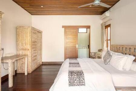 Villa Agung Lembongan Exterior foto